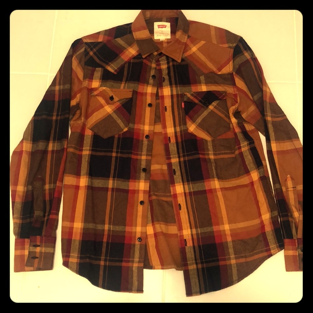 Levi: Button Down - image 1